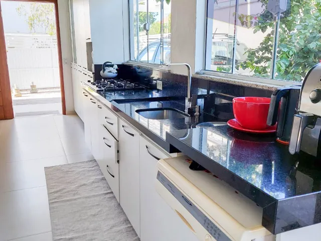 Imagem 5: Casa 2 dormitórios sendo 1 suite. A 650mts da praia da Cachoeira do Bom Jesus