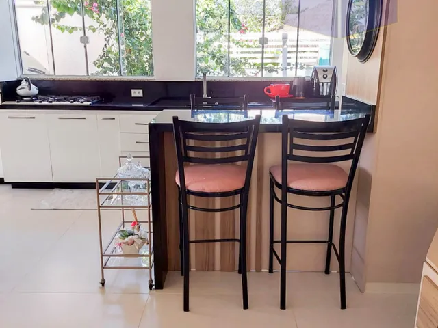 Imagem 8: Casa 2 dormitórios sendo 1 suite. A 650mts da praia da Cachoeira do Bom Jesus