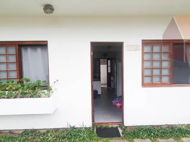 Imagem 4: Casa 2 dormitórios a 5 minutos caminhando (450mts), da praia da Cachoeira do Bom Jesus