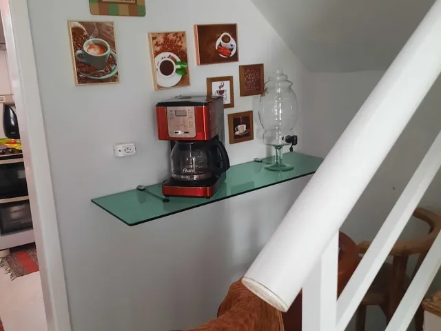 Imagem 4: CASA - ARARUAMA. Piscina, Churrasqueira, VarandaeÁrea de serviço