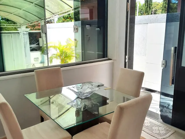 Imagem 16: CASA - ARARUAMA. Piscina, Churrasqueira, VarandaeÁrea de serviço