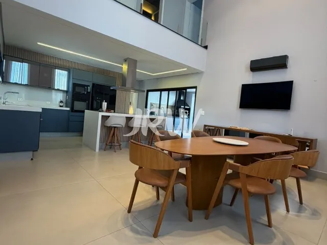 Imagem 2: Casa a Venda no Condomínio Residencial Central Parque na Cidade de Salto Sp