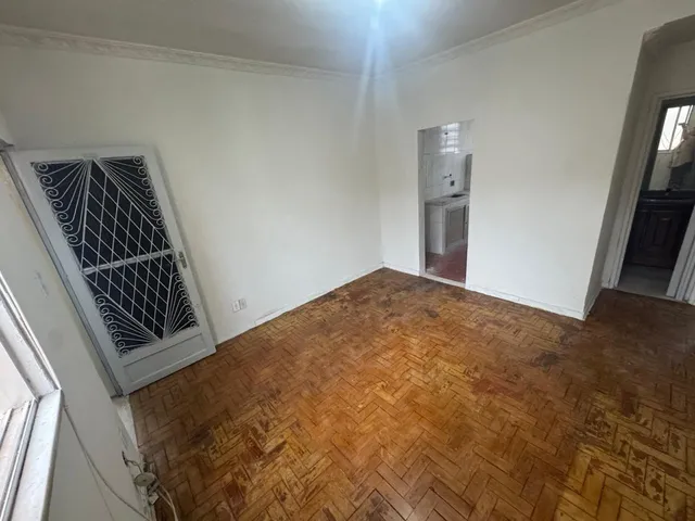 Imagem 2: Venda - Apartamentos - 2 dormitórios - Quintino Bocaiúva - Rio de Janeiro - RJ