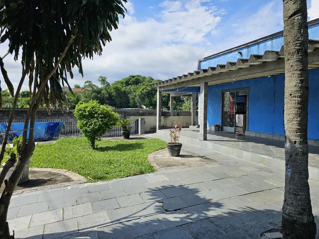 Imagem 4: Casas - 4 dormitórios - Santíssimo