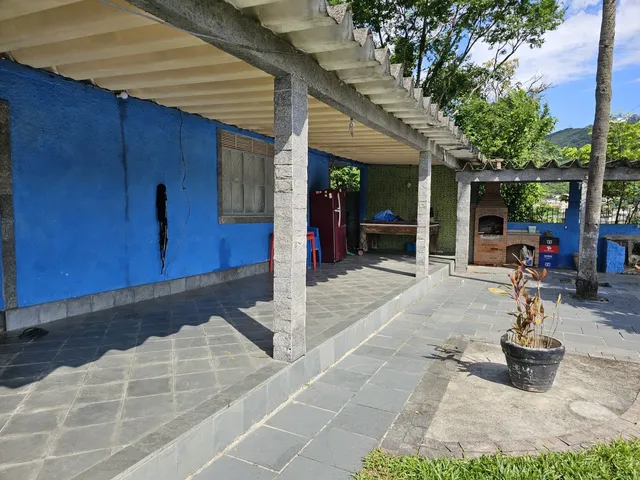 Imagem 3: Casas - 4 dormitórios - Santíssimo