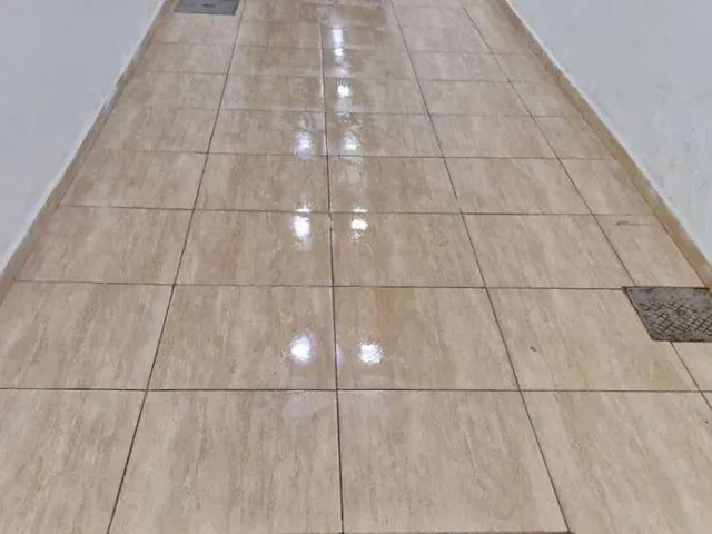 Imagem 2: ALUGO LOJA COM 300m², NA NILO PEÇANHA, CENTRO DE NOVA IGUAÇU, SEM LUVAS