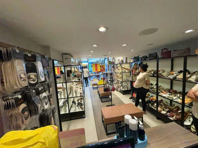 Imagem 2: Alugo loja com 60m² no térreo + 2º Pav. com 48m², localizada no tradicional