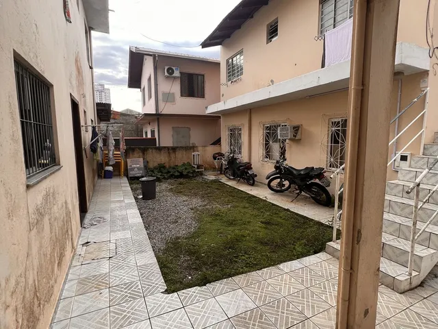 Imagem 14: 05 Imóveis no Bairro Fazenda