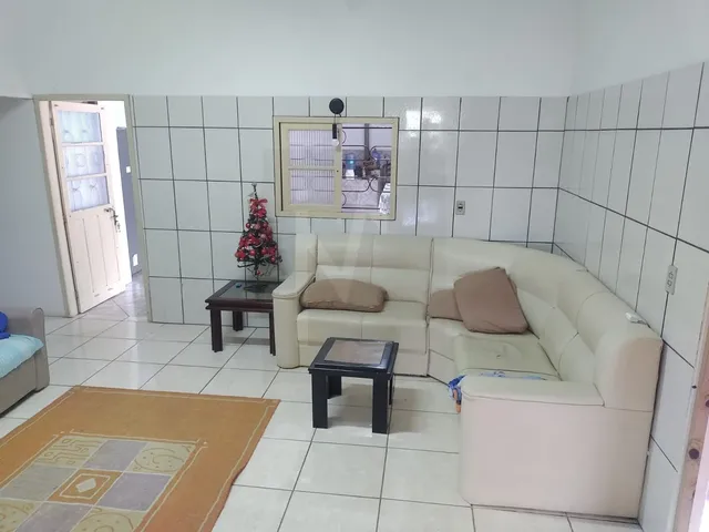 Imagem 2: Casa a venda próximo ao mar, no bairro São Tomaz, Imbituba/SC
