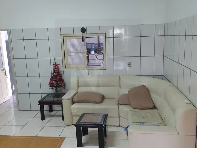 Imagem 7: Casa a venda próximo ao mar, no bairro São Tomaz, Imbituba/SC