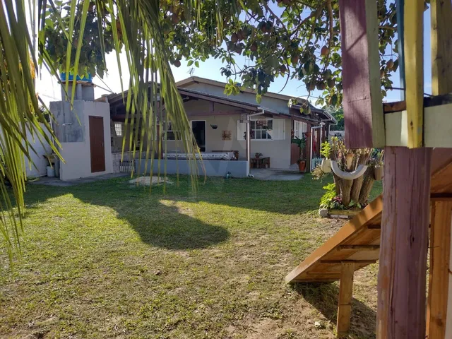 Imagem: Casa À Venda no Bairro Guaiuba - Imbituba/Sc