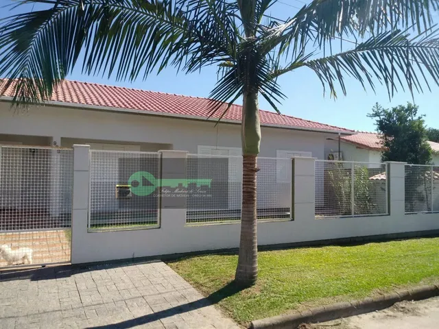 Imagem 8: Casa Alvenaria para Venda em Centro Capivari de Baixo-Sc
