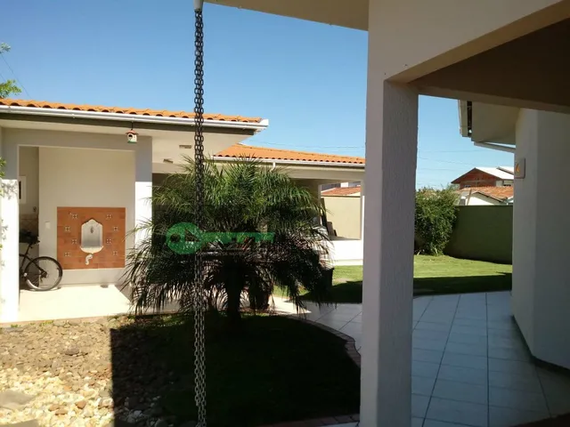 Imagem 6: Casa Alvenaria para Venda em Centro Capivari de Baixo-Sc