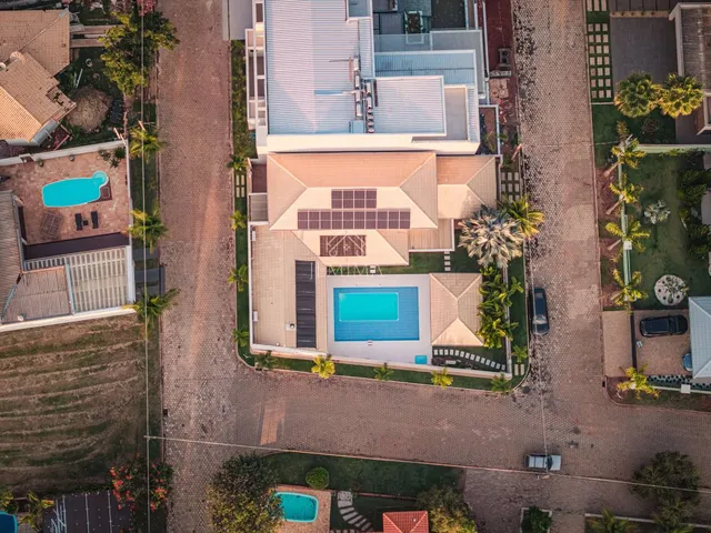 Imagem 3: Casa no Condomínio Ilha Bela em Carlópolis-PR, 280 m², mobiliada, equipada, piscina e