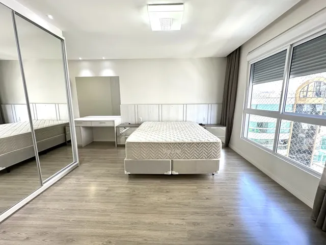 Imagem 4: Place Vendome Apartamento com 4 dormitórios