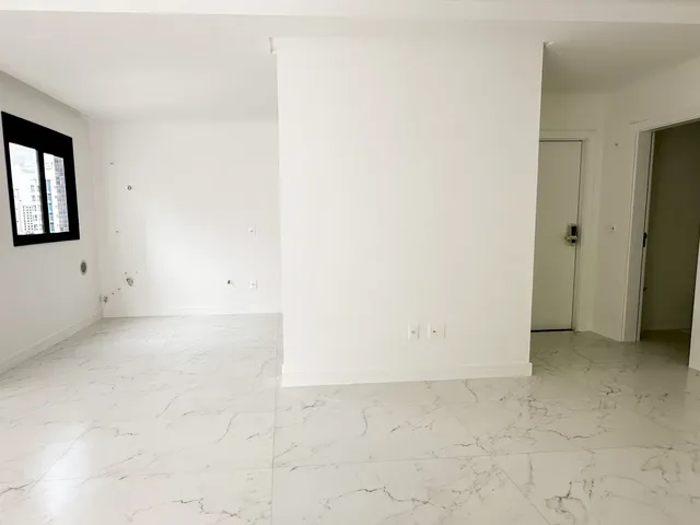 Imagem 9: No coração da Meia Praia