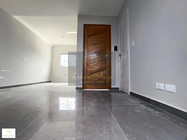 Imagem 4: Sobrado para Venda em Curitiba, CAMPO SANTANA, 2 dormitórios, 1 banheiro, 1 vaga