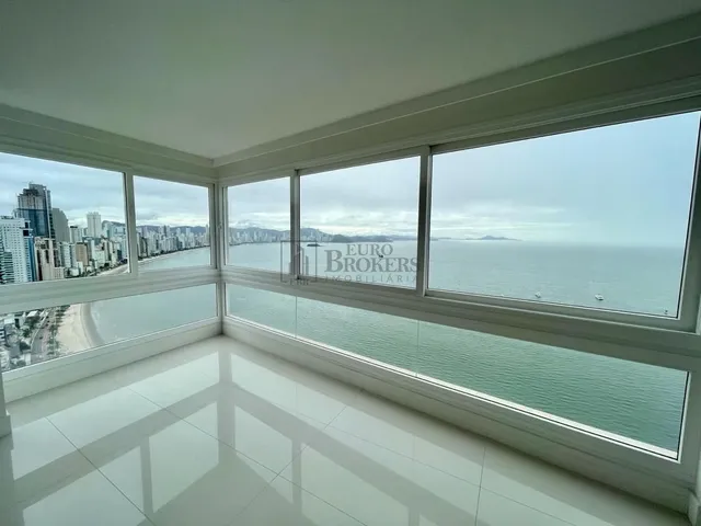 Imagem: Apartamento Frente Mar com 3 Suítes na