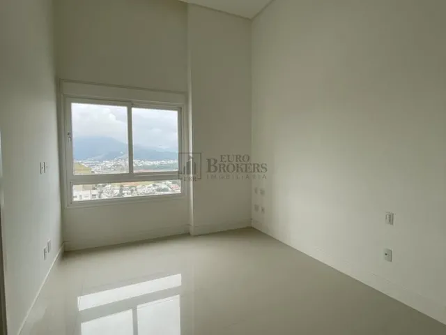 Imagem 8: Apartamento Frente Mar com 3 Suítes na Barra Sul em Balneário Camboriú