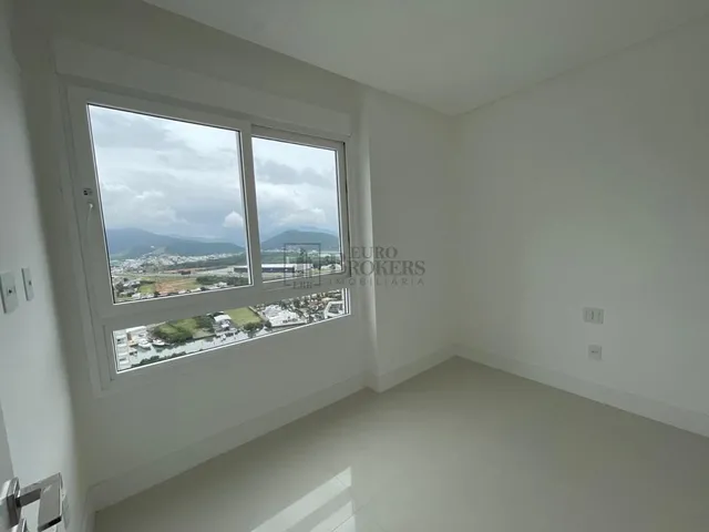 Imagem 13: Apartamento Frente Mar com 3 Suítes na Barra Sul em Balneário Camboriú