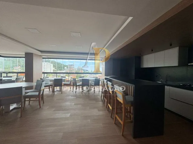 Imagem 13: Apartamento de alto padrão à venda, no Edifício Torre Del Mar em Penha, Centro, com 3