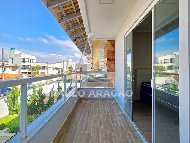 Imagem 4: Casa À Venda em Balneário Camboriú, Centro, com 4 Quartos, 400M²