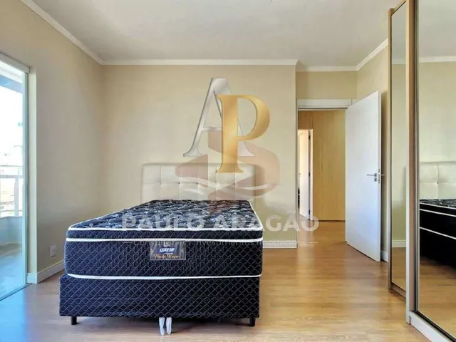 Imagem 5: Casa À Venda em Balneário Camboriú, Centro, com 4 Quartos, 400M²