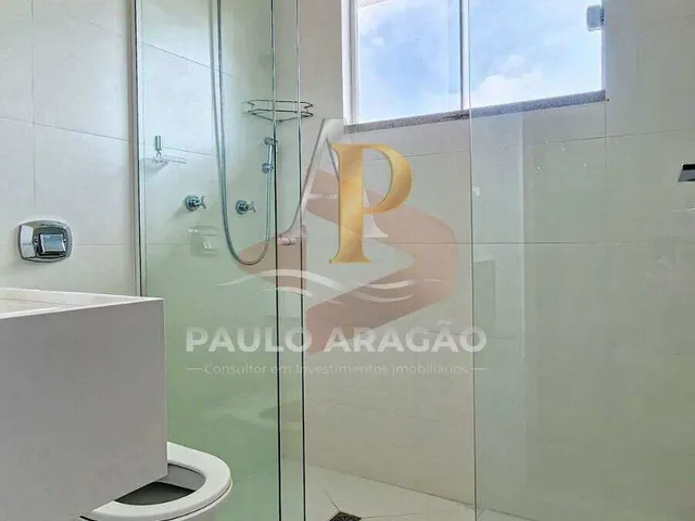 Imagem 8: Casa À Venda em Balneário Camboriú, Centro, com 4 Quartos, 400M²