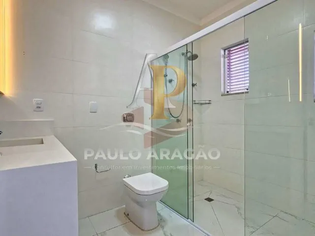 Imagem 11: Casa À Venda em Balneário Camboriú, Centro, com 4 Quartos, 400M²