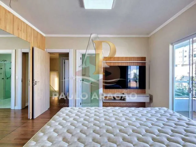 Imagem 14: Casa À Venda em Balneário Camboriú, Centro, com 4 Quartos, 400M²