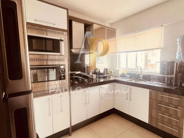 Imagem 8: Apartamento à venda, no Condomínio Efrain em Balneário Camboriú, Centro, com 3