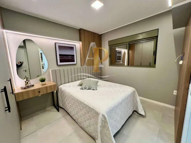 Imagem 2: Apartamento de alto padrão à venda, no Ville de Lyon em Itapema, Meia Praia, com 3