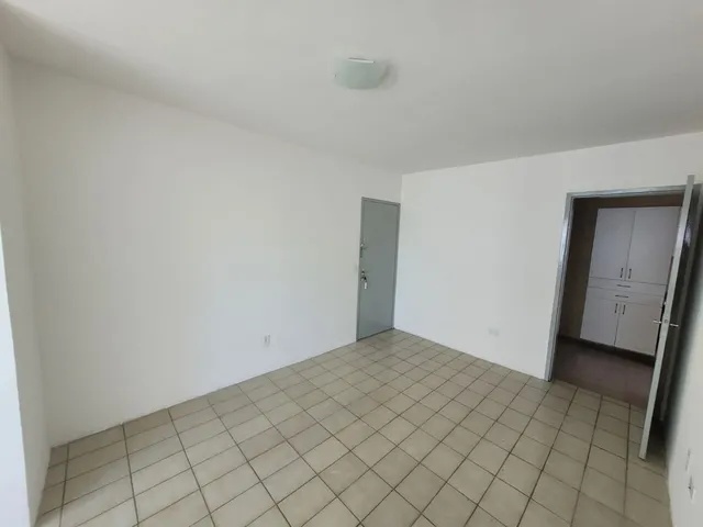 Imagem 9: Apartamento com 2 dormitórios à venda, 69 m² por R$ 310.000,00 - Boa Viagem - Recife/PE