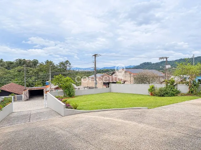 Imagem 3: Casa Semimobiliada com 3 Dormitórios na Velha Central!