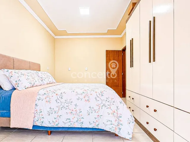 Imagem 10: Casa Semimobiliada com 3 Dormitórios na Velha Central!