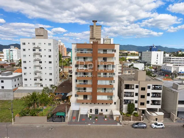 Imagem: Apartamento 100 Mobiliado com 3 Quartos