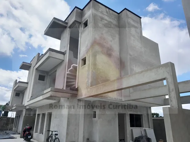 Imagem: Casa Sobrado em Hauer, Curitiba/PR