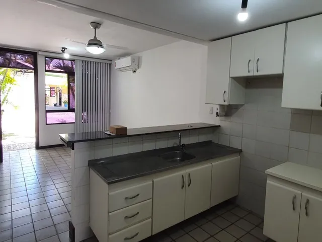 Imagem 5: Casa Triplex em Piatã, apenas 200m da orla, com 4 quartos, com 2 vagas, 150m²