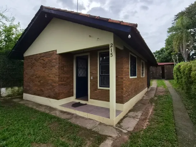 Imagem: CASA RESIDENCIAL em PORTO ALEGRE - RS, CHAPÉU