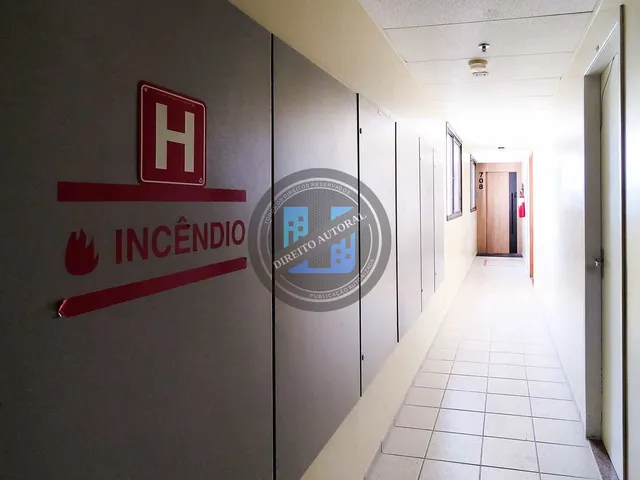 Imagem 15: Sala comercial com 3 dormitórios