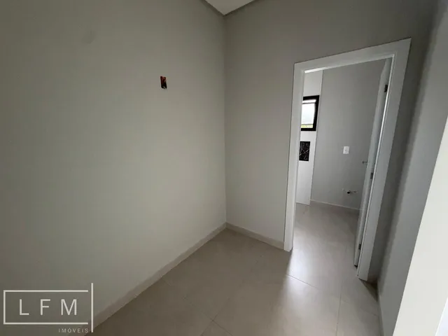 Imagem 12: Sobrado alto padrão pronto para morar em Barra Velha Sc