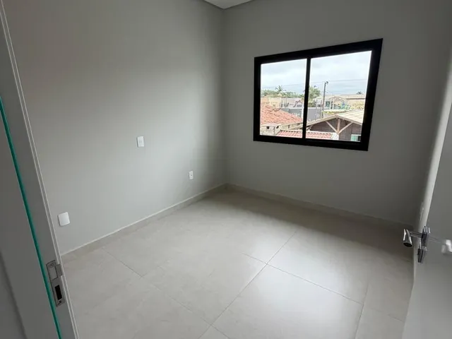 Imagem 5: Sobrado alto padrão pronto para morar em Barra Velha Sc