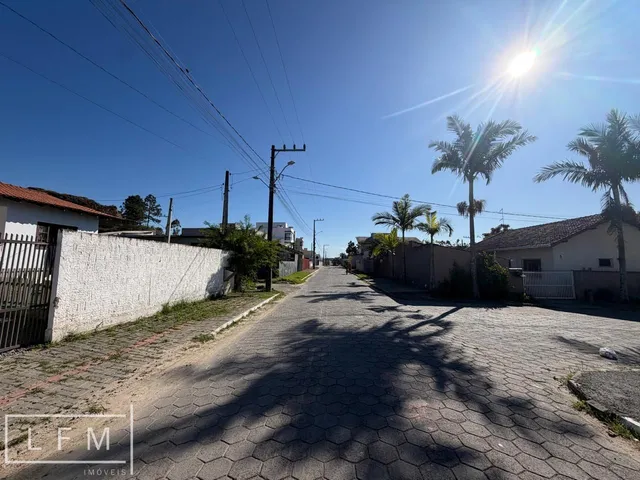 Imagem 9: Casa sozinha no terreno em Balneário Piçarras Sc