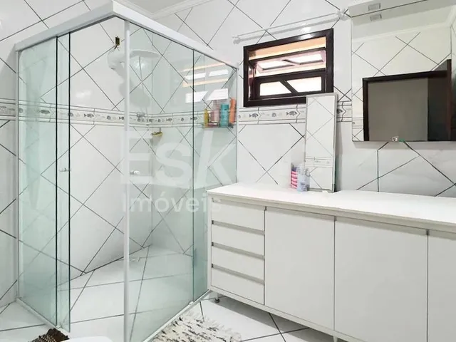 Imagem 9: Casa Semimobiliada Com 04 Dormitórios, Sendo 01 Suíte