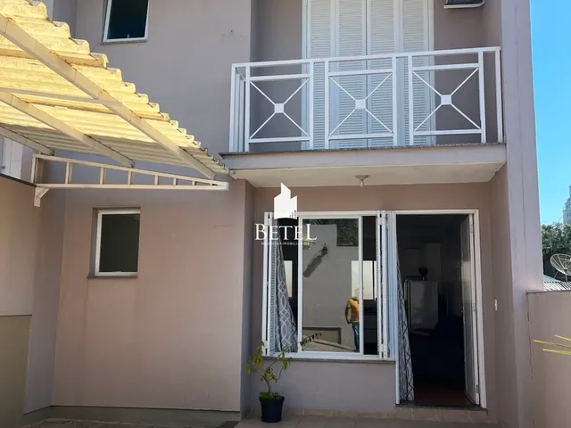 Imagem: Casa à venda no bairro Sagrada Família
