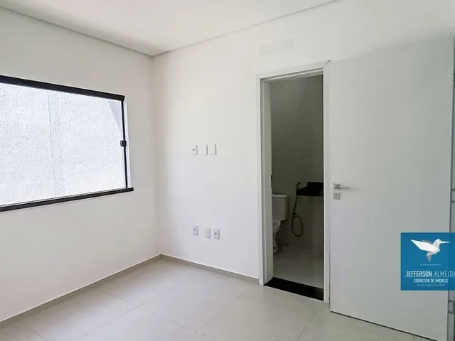 Imagem 16: Casa Plana Nova Pronta para Morar em Rua Pública na Região Central de Eusébio! Fachada