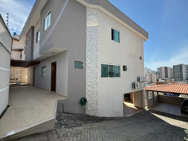 Imagem 11: Imperdível! Casa triplex com 4 suítes em Muquiçaba, Guarapari-ES. Área gourmet