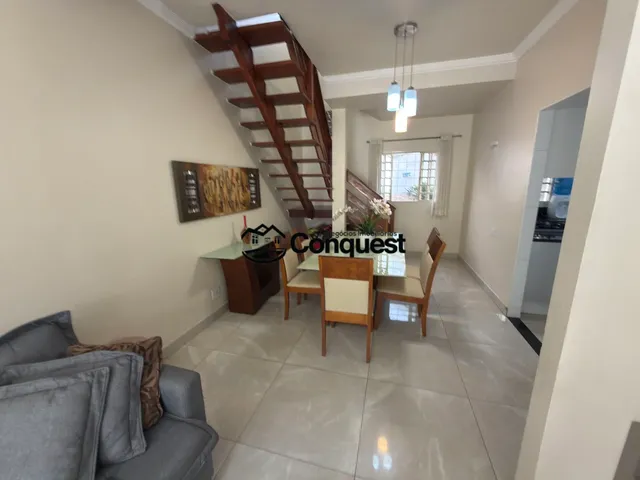 Imagem: Casa Geminada Duplex 03 Quartos com sacada