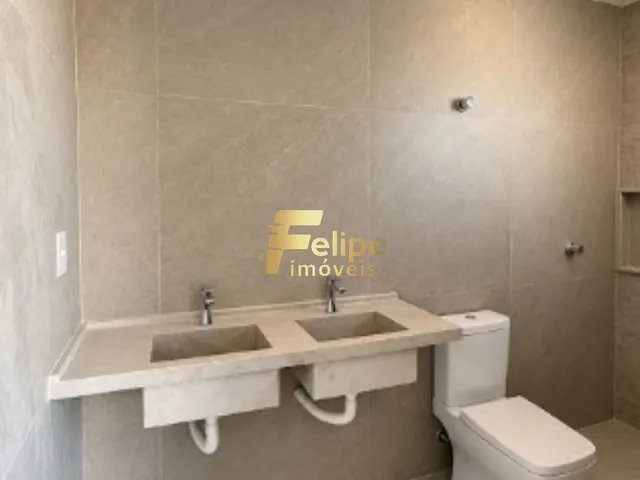 Imagem 14: LINDÍSSIMA CASA COM 04 QUARTOS, SENDO 03 SUÍTES, ALTA QUALIDADE, EXCELENTE