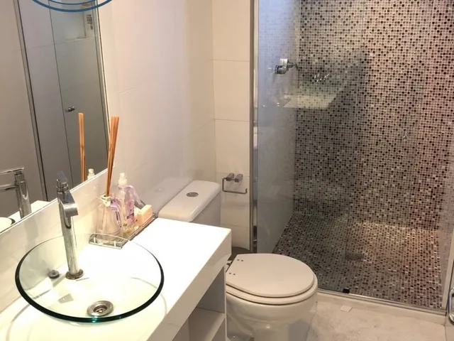 Imagem 11: APTO NO ELEGANCE GARIBALDI 2/4 COM 1 SUÍTE E SALA AMPLIADA PARA LOCAÇÃO!